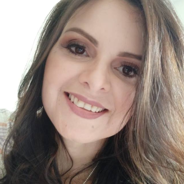 Apresentação de comunicação científica - A língua inglesa no contexto das relações comerciais e a globalização