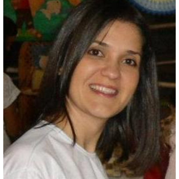 Apresentação de comunicação científica - Interculturalidade e inglês como Língua Franca: aspectos inerentes no ensino e aprendizagem de línguas