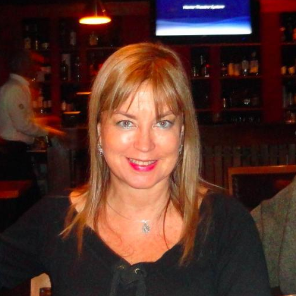 Gabriela Scagnet  (HIDBQM – Buenos Aires)  - Como é o ensino da OPNE na América Latina?