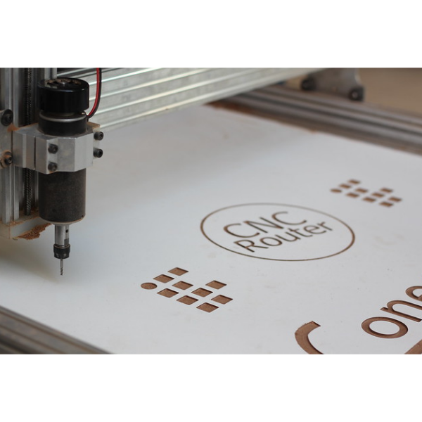 Controlando máquinas CNC (Plotter, RouterCNC, CNC laser, Impressora 3D)