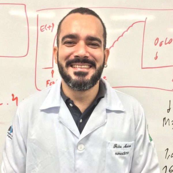 Pesquisa pré-clínica em farmacologia