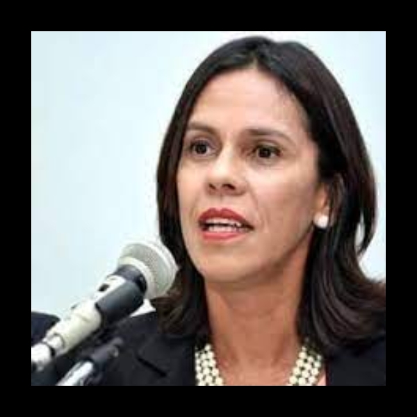 Direitos do Trabalho no epicentro da crise – Cínzia Barreto