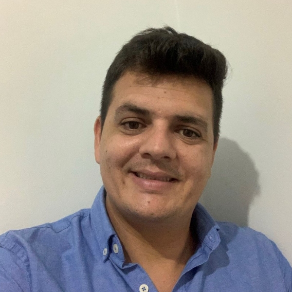 A osteossíntese complicou, quais opções eu tenho para resolver?
