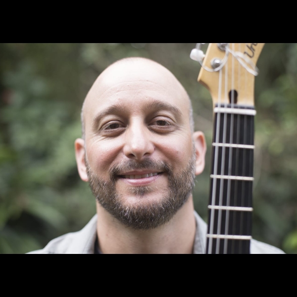 Apresentação cultural - Luciano Dallastra