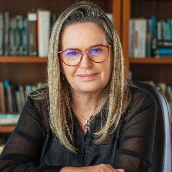 GT - Direito Administrativo coordenado pela Dra Elisa Galante