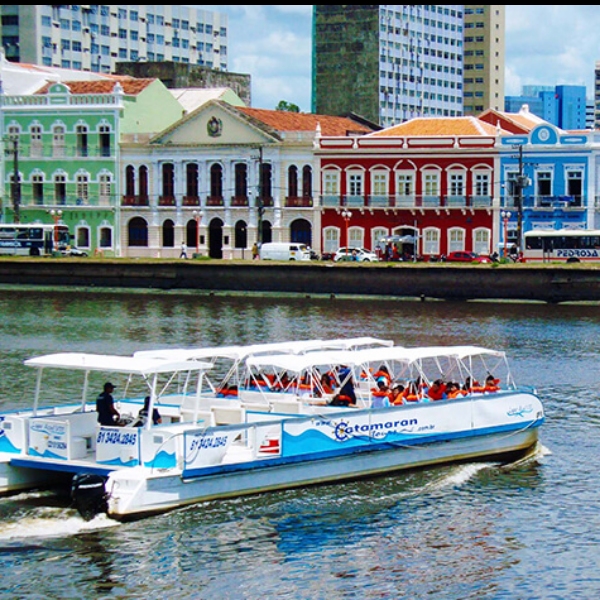 Opcional - Passeio Turístico - Catamarã