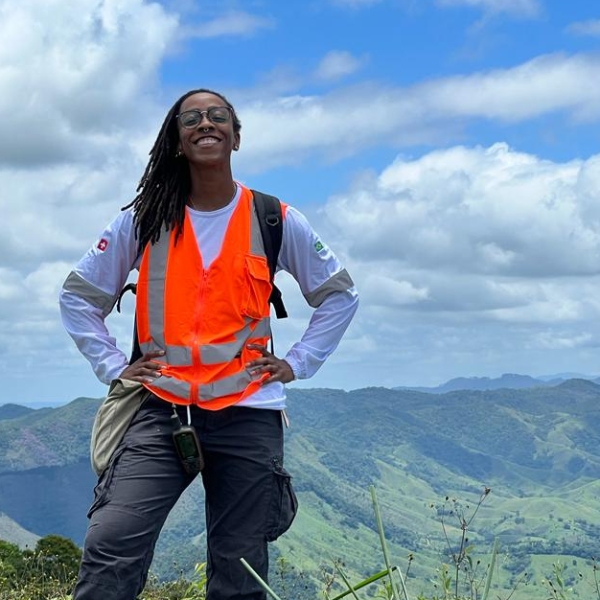 Coletivo Yangì e seu papel, em relação a inserção e divulgação de geocientistas negros