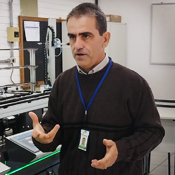 Apresentação dos projetos dos alunos da turma de "Introdução ao Controle e Automação"
