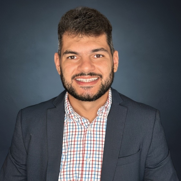 Lucas Pinheiro - Tomografia em endodôntia: Nem tudo é fratura.