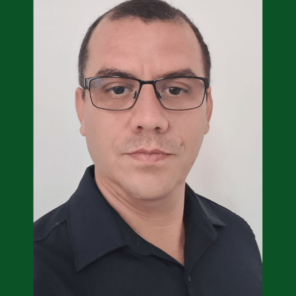 Análise não-destrutiva em estruturas de concreto - Técnica de esclerometria de reflexão