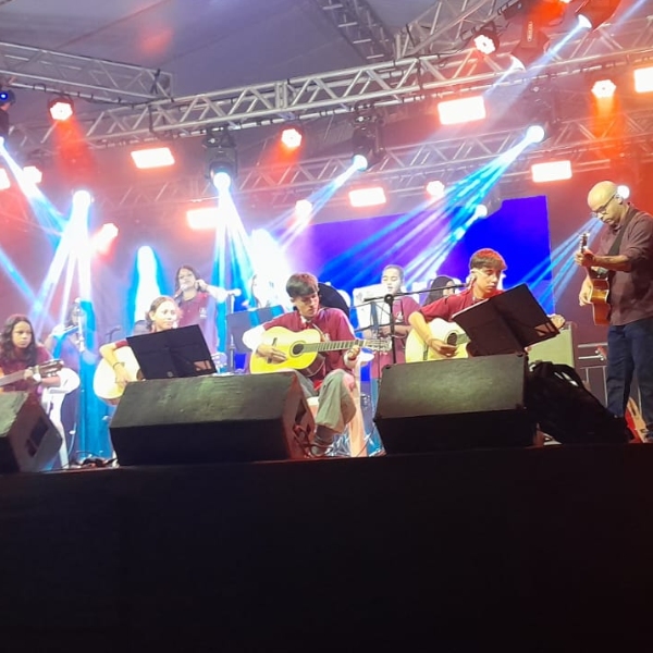 Apresentação grupo Tocando e Encantando