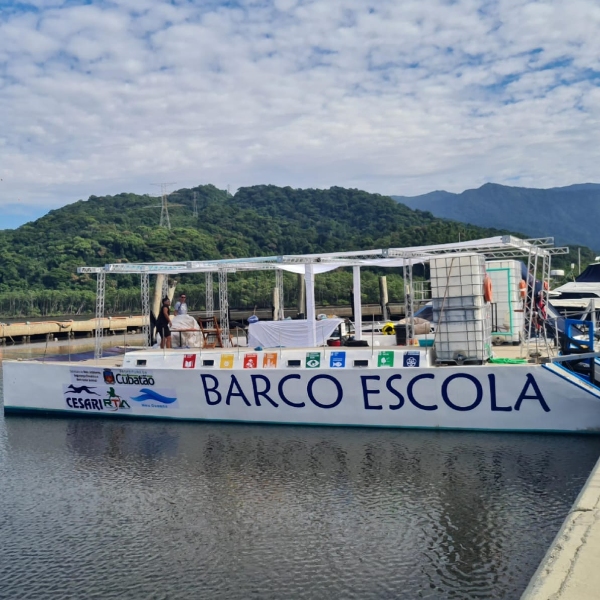 PROJETO CATAMARÃ - BARCO ESCOLA ECOSSISTEMA DE MANGUEZAL 