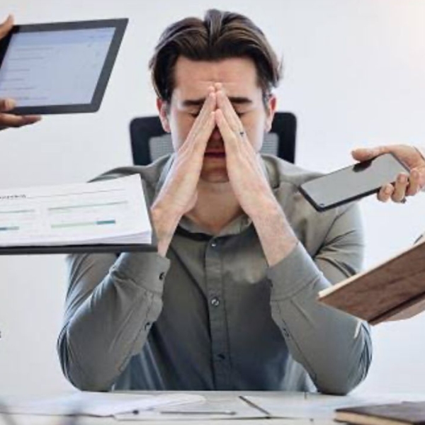 “Saúde, sofrimentos e adoecimentos no/pelo trabalho” 