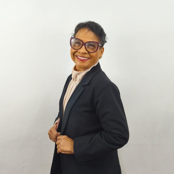 Extensão Integrada ao Currículo da graduação: desafios e possibilidades