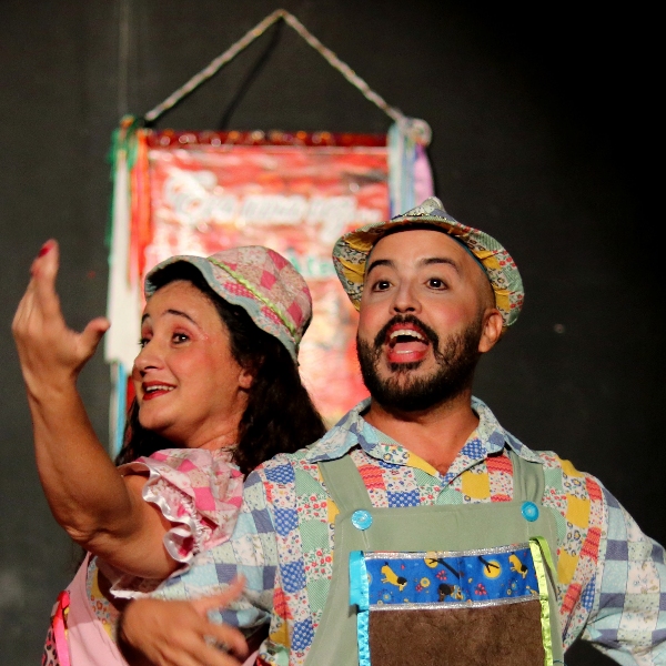 Contação de histórias - Flora & Alecrim: Contos africanos