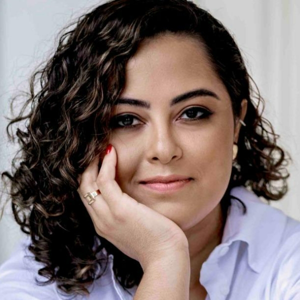 Estética da Recepção: Como o Leitor Constrói Sentidos no Texto Literário