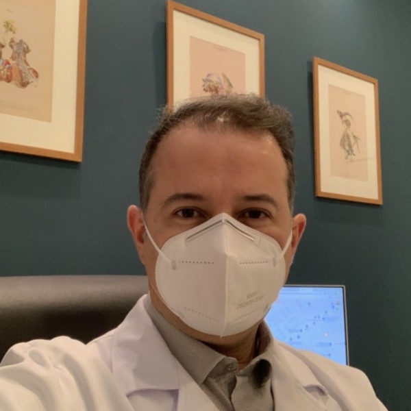 "Entrevista com especialista: existe hoje uma cura para obesidade?" Dr. Aristótenis Cruz