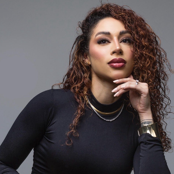 Quando o lábio fala: o poder do natural, da autoestima e da identidade na nova era do preenchimento