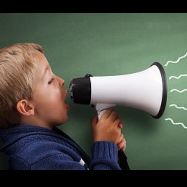 MINICURSO 1 -  INFÂNCIAS QUE FALAM DESDE A MARGEM: CULTURAS DIGITAIS E RECONHECIMENTO DE SABERES