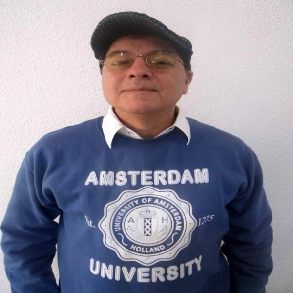 Peça "Bandeira escreve a Mario de Andrade", direção e performance do Professor Moisés Monteiro de Melo Neto