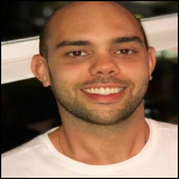 INFLUÊNCIA DE DIFERENTES GEOMETRIAS DE EMENDA DE JUNTAS NO COMPORTAMENTO EM FLEXÃO DE PERFIS LAMINADOS SOLDADOS