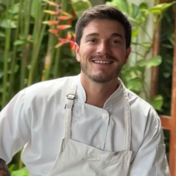 Entre cozinhar e empreender: pensar como chef, agir como dono