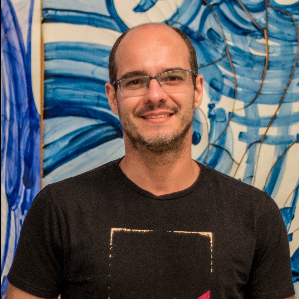 Paulo Trevizoli - Sistema de Conversão Termomagnética Linear Assistido por Mola