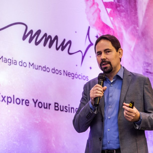 Palestra com Luis Artur Nogueira