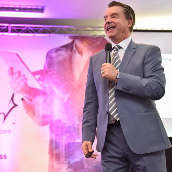 Palestra com Claudio Diogo