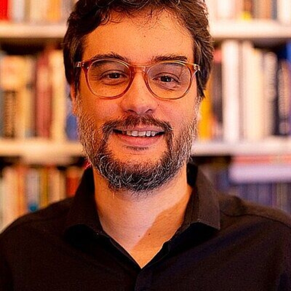 Dr. Cristhiano Motta Aguiar