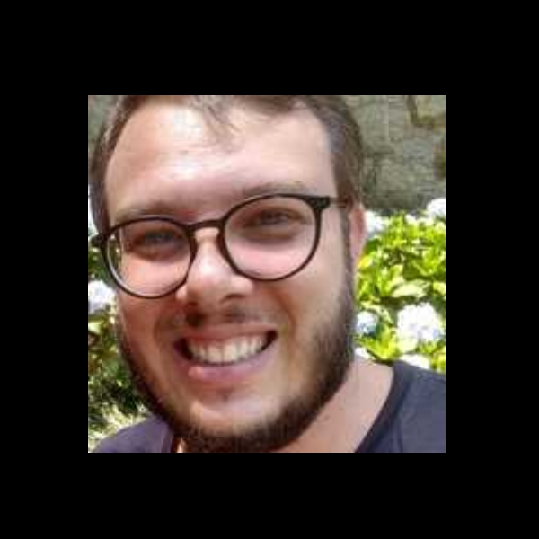 Dr. Márcio Cappelli Aló Lopes 