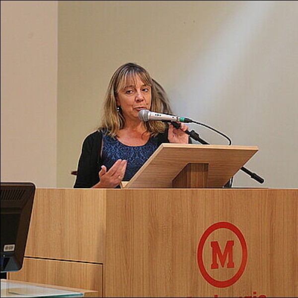 Dra. Regina Pires de Brito 