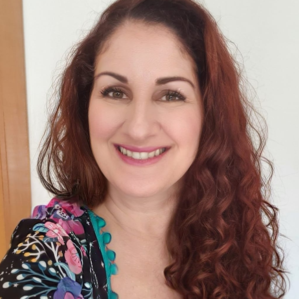 Profa. Dra. Rosane Moreira Silva de Meirelles