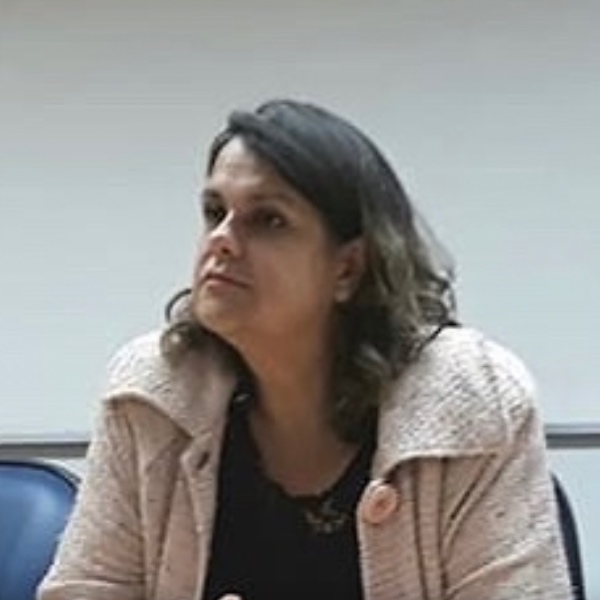 Dra. Claudia Ávila