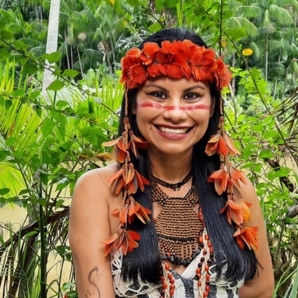 Prof.ª M.ª Márcia Kambeba