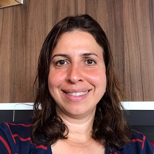 Ana Cristina Biondo Salomão