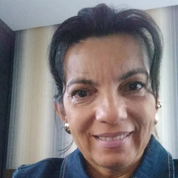 Claudia Reis Otoni de Paula