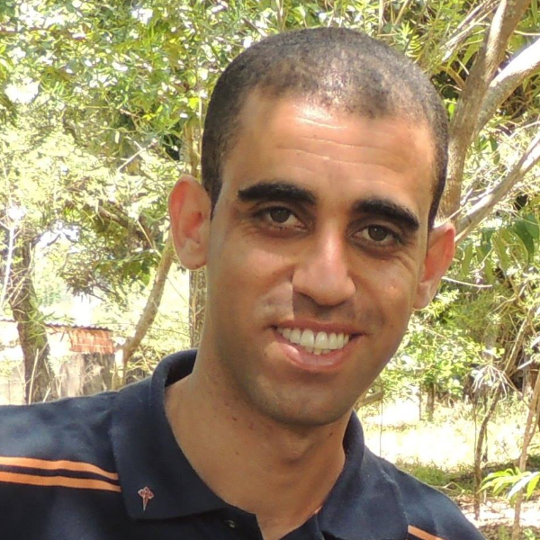 Everton Luiz de Paula