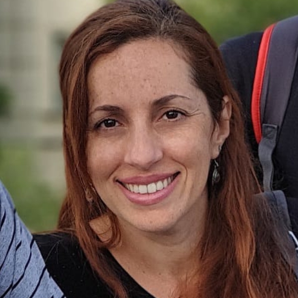 Suzi Meneses Ribeiro