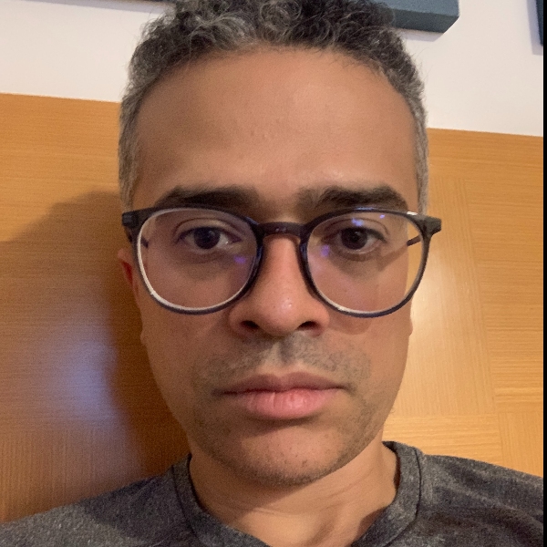 Prof. Leonam Costa Oliveira 