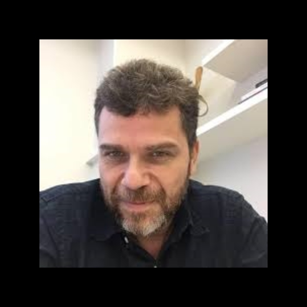 César Moraes, MD, Phd