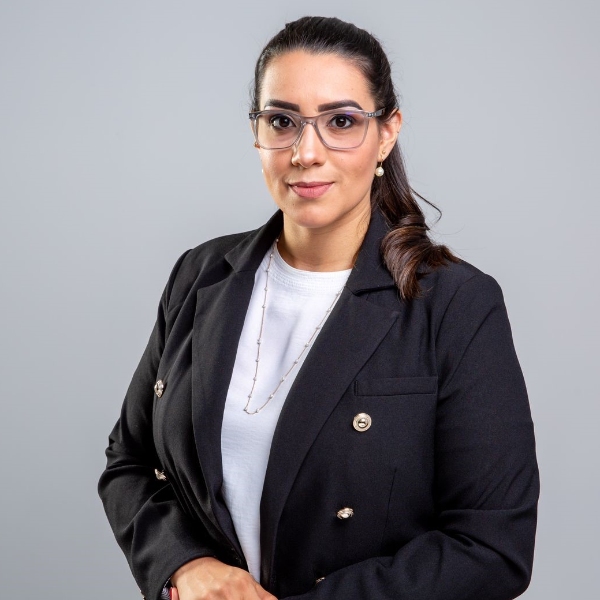 Esp.Carla Brígido Mello Silva Tupan