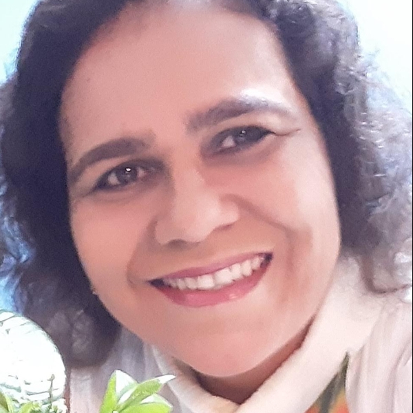 Lucila Carneiro Santos Moreira