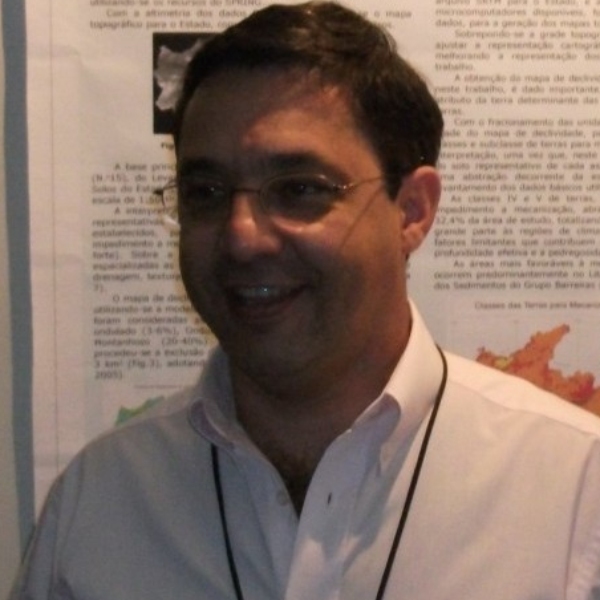 Prof. Dr. Paulo Roberto Megna Francisco