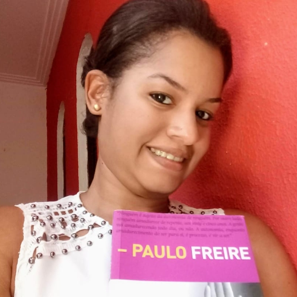 Taise Campos dos Santos Pinheiro de Souza