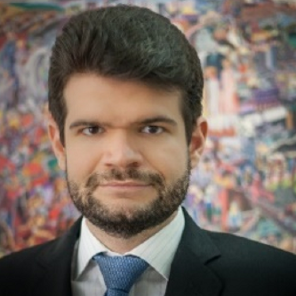 Prof. Dr. Valter Moura do Carmo