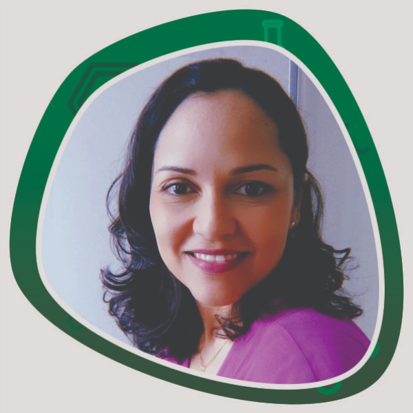   NUT. DRA. LILIAN MIRANDA  