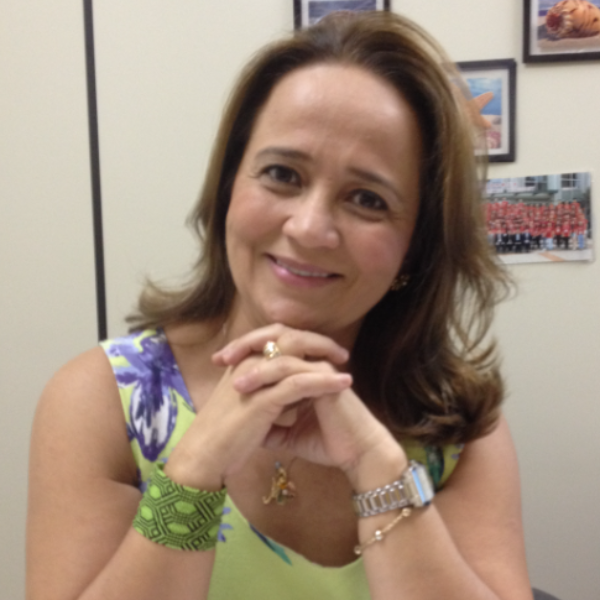 Marília de Nazaré de Oliveira Ferreira