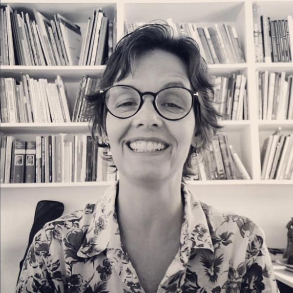 Eliana Kefalás Oliveira