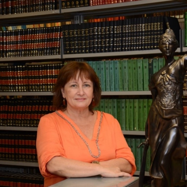 Regina Céli de Sousa